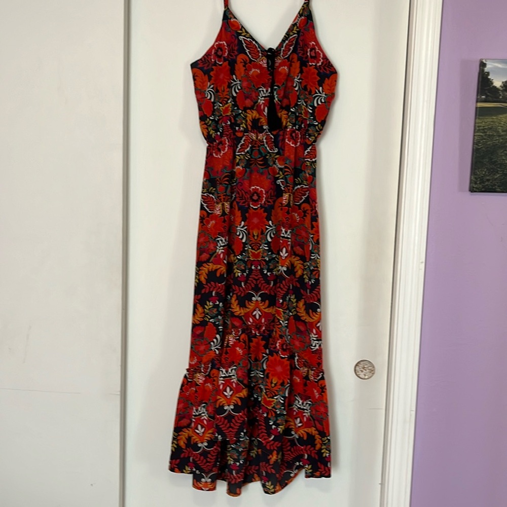 Hi Lo maxi colorful red orange black floral